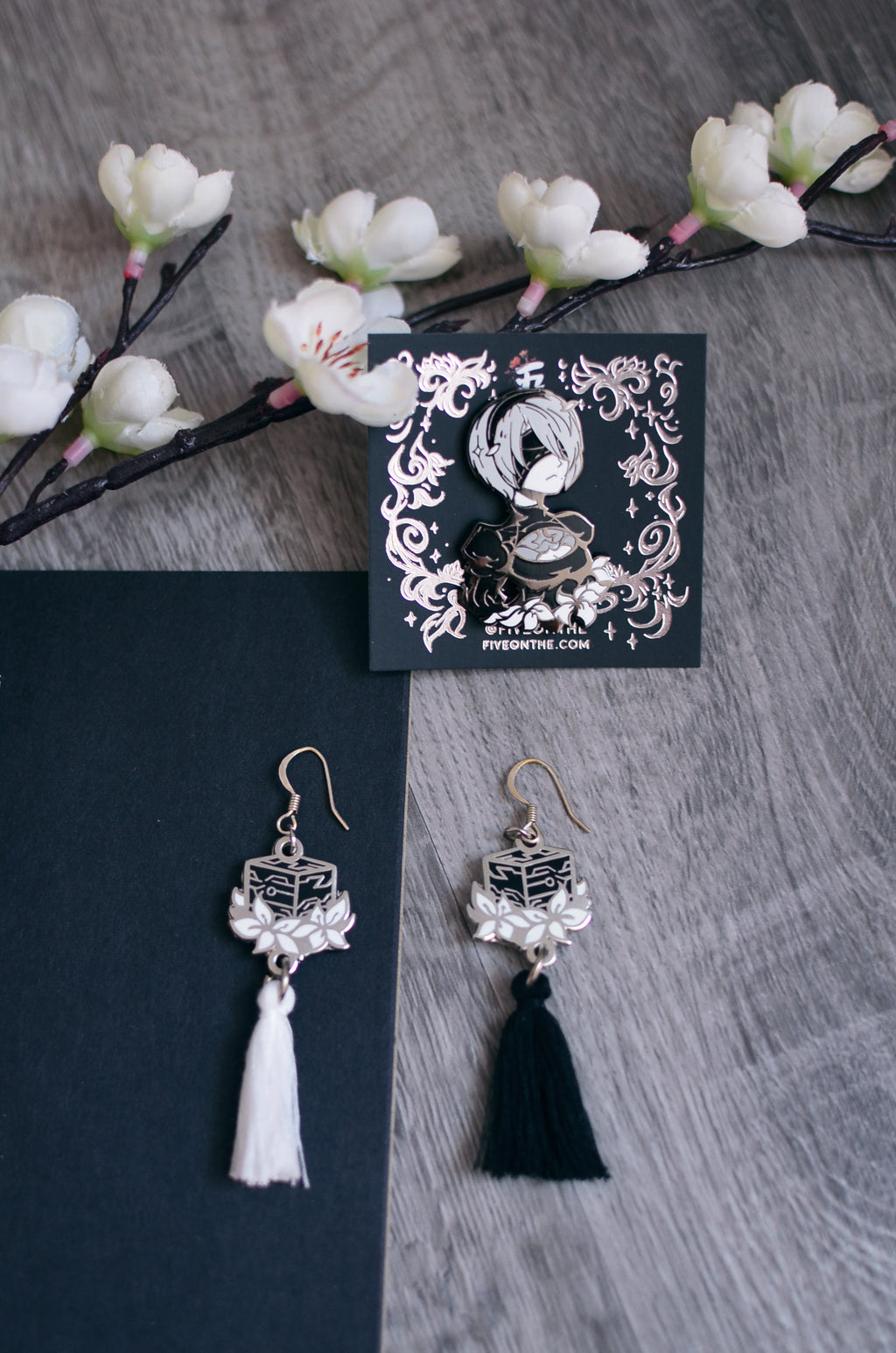 2B ✦ NieR Automata Enamel Pin